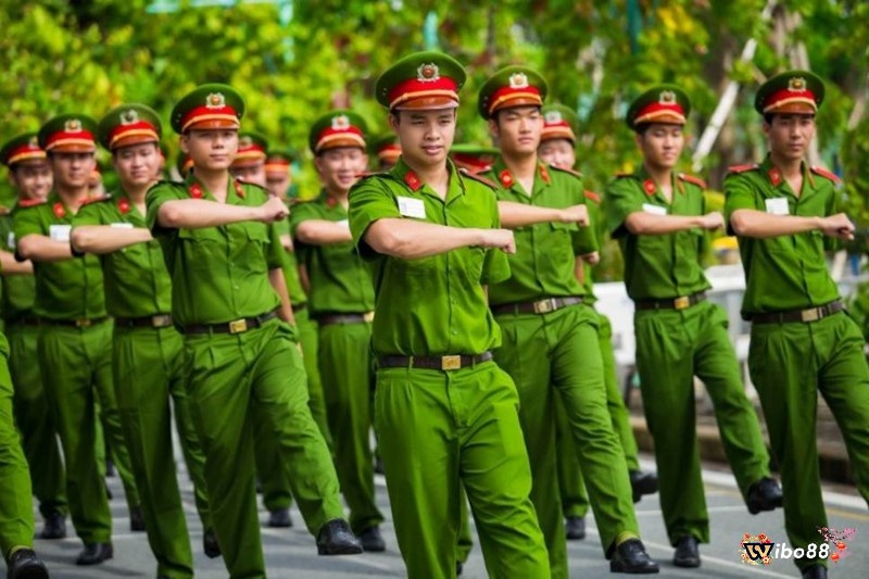 Giải mã giấc mơ thấy công an với từng chi tiết mơ 