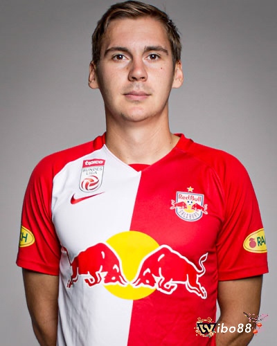 Maximilian Wöber top trung vệ hay nhất c2 đa năng đáng tin cậy
